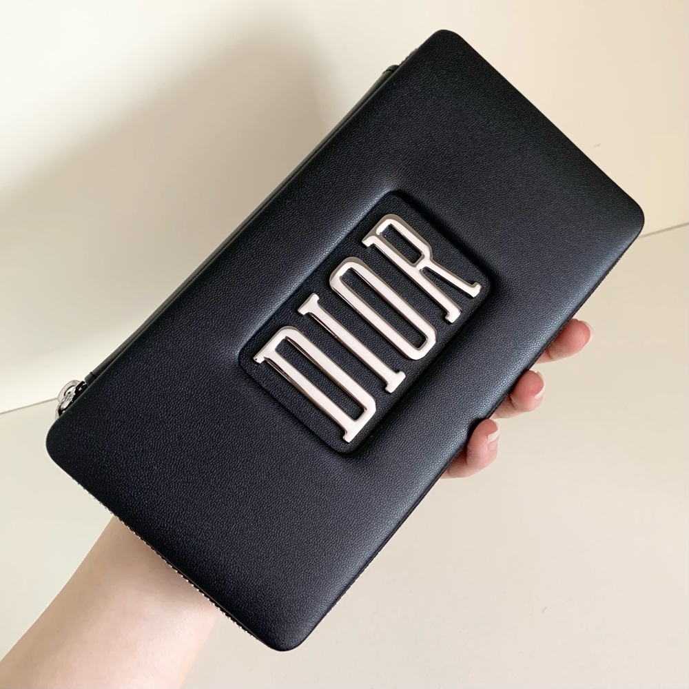 Hold NWOT Dior vanity case